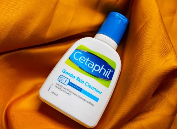 Cetaphil Gentle Skin Cleanser Moisturizer